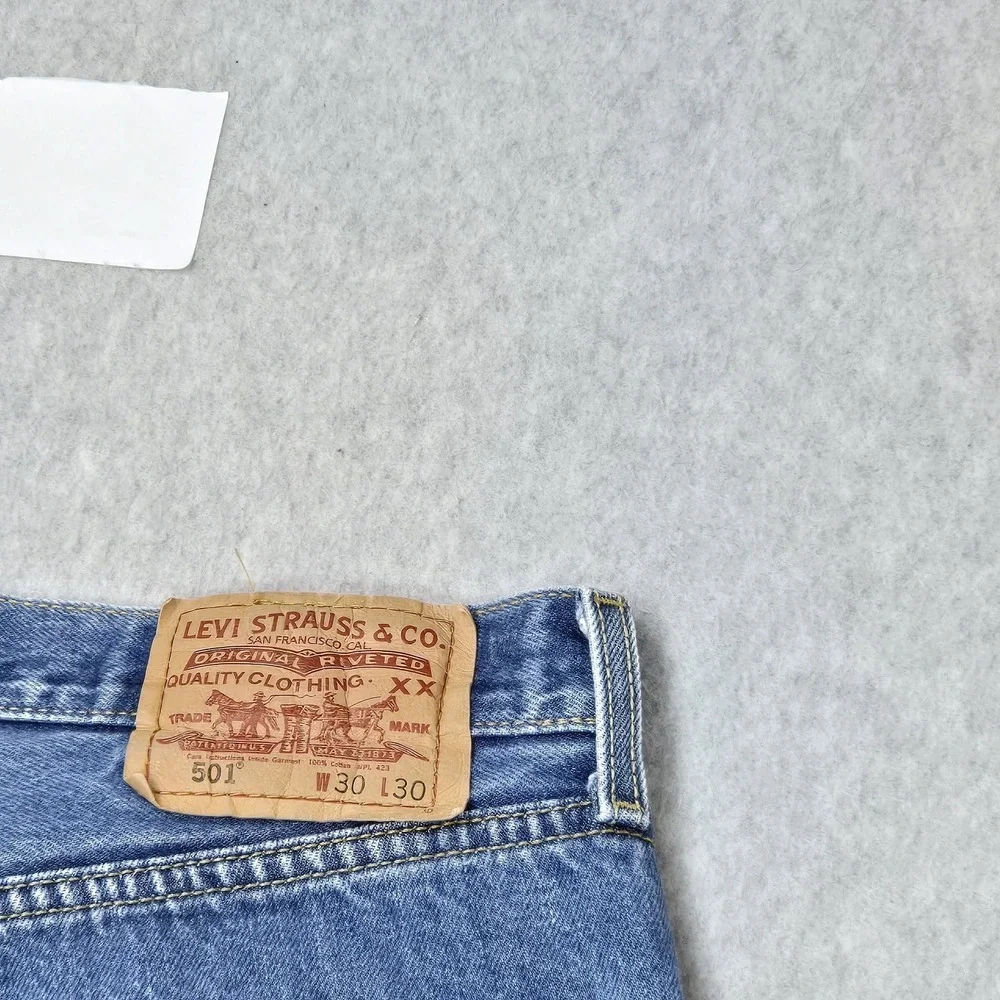 VINTAGE Levi's 501 Men Jeans 30X30 Blue Denim Original Fit Straight Y2K READ